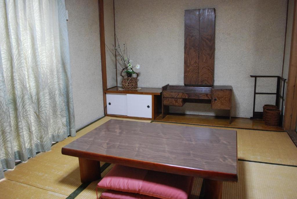 Chizuru Ryokan Hiroshima Room photo