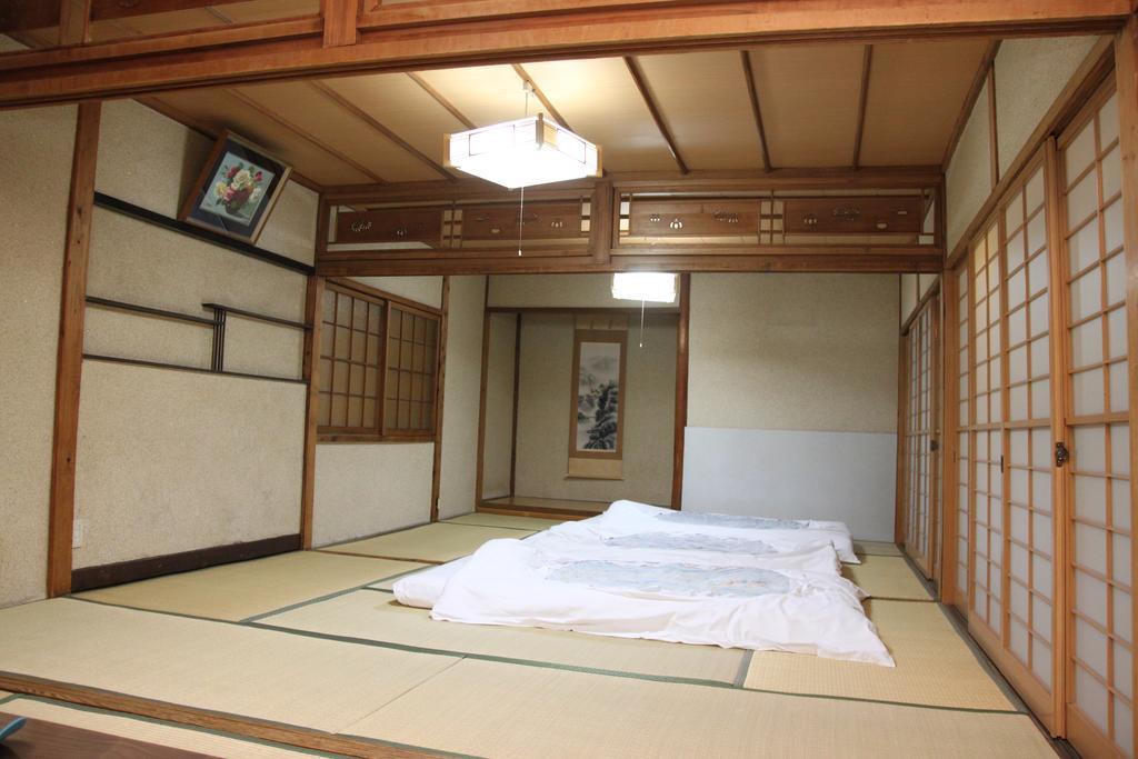 Chizuru Ryokan Hiroshima Exterior photo