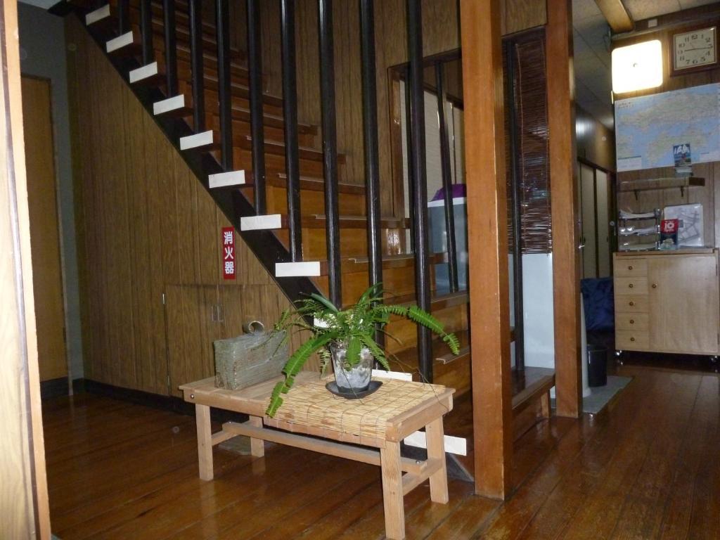 Chizuru Ryokan Hiroshima Exterior photo